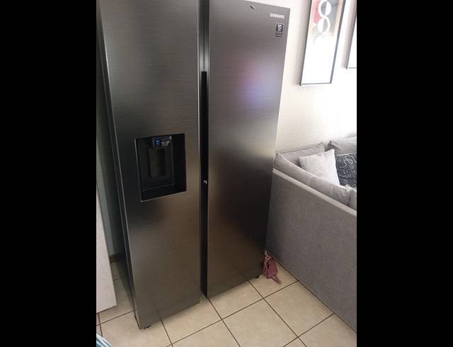 2 BEDROOM APARTMENT FOR SALE IN THE ORCHARDS
